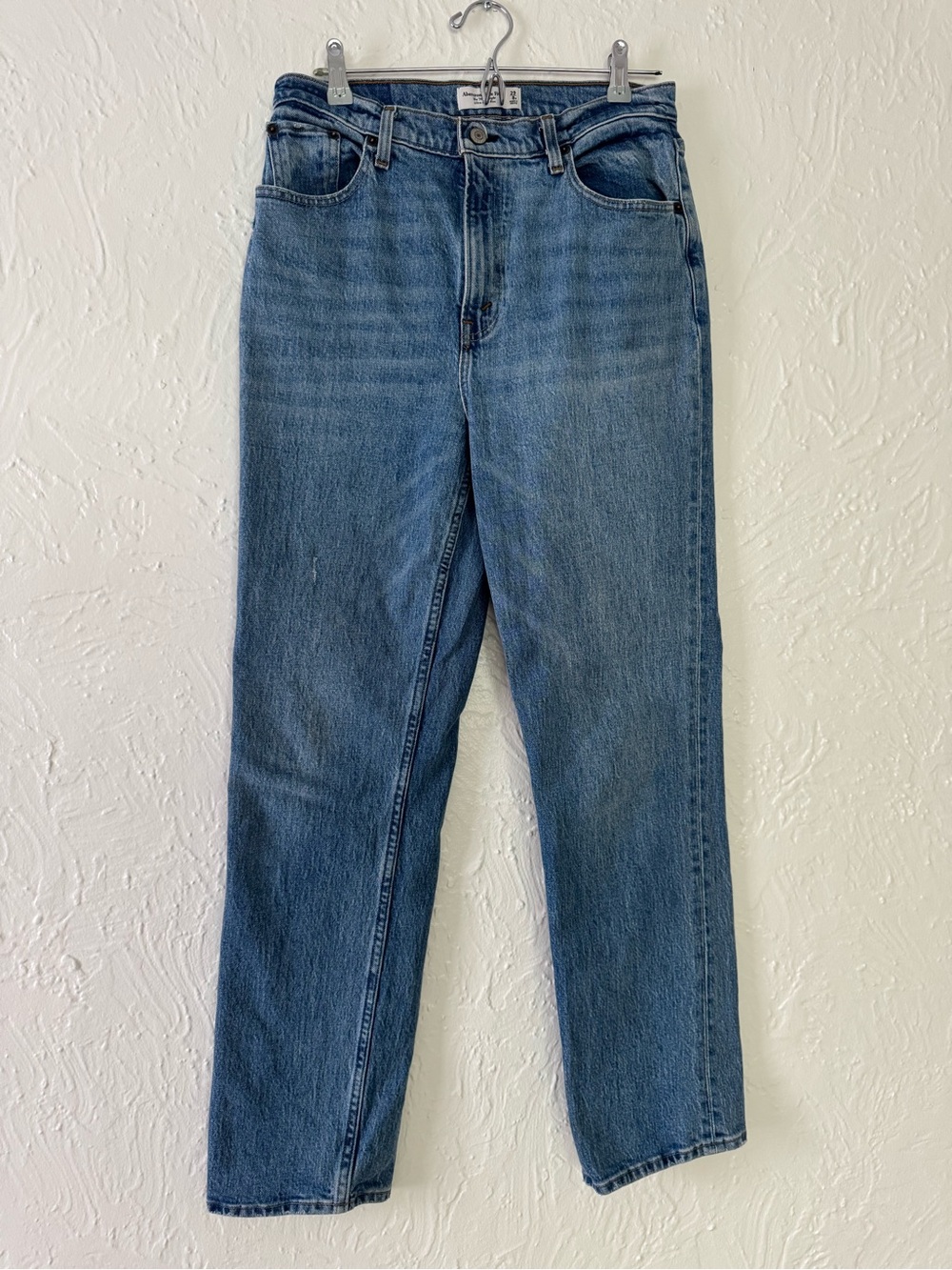 Abercrombie & Fitch Straight-Leg Medium Blue Jeans